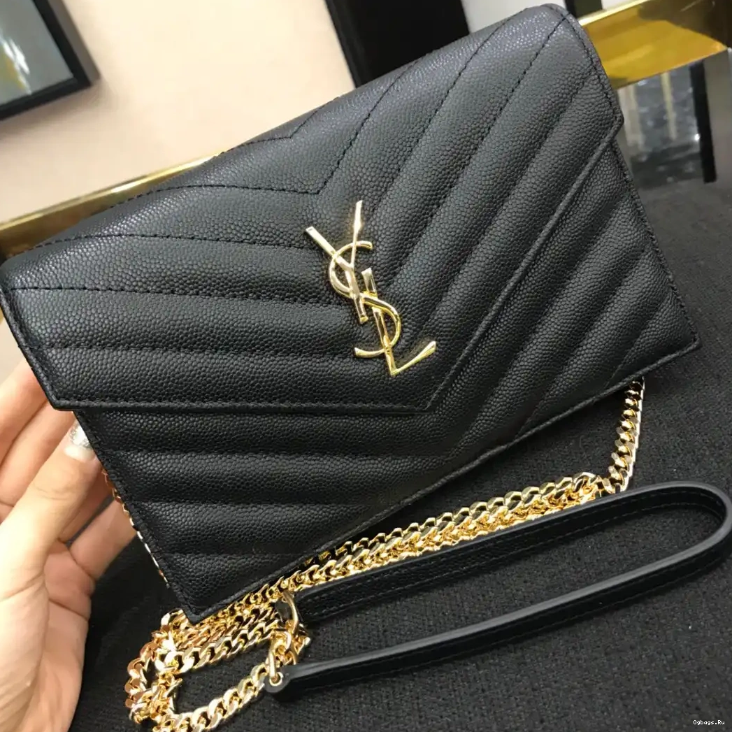 YSL CASSANDRE MATELASSÉ CHAIN WALLET 0503